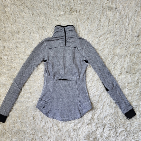 Lululemon Base Runner 1/2 ZipHeathered Herringbone Heathered Black White Size 2 - Picture 12 of 15
